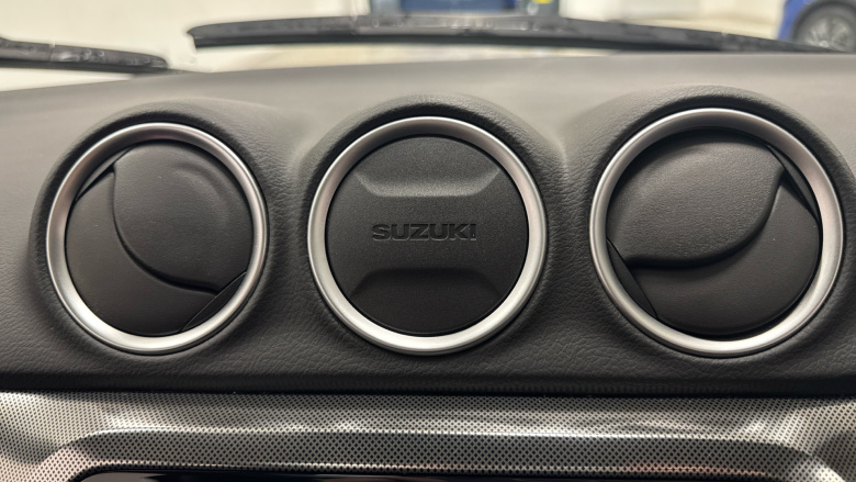 Suzuki Vitara 1.4 Boosterjet 48V Hybrid SZ5 5dr Petrol Estate